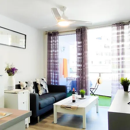 Nomadic Friendly * Playa del Ingles (Gran Canaria)